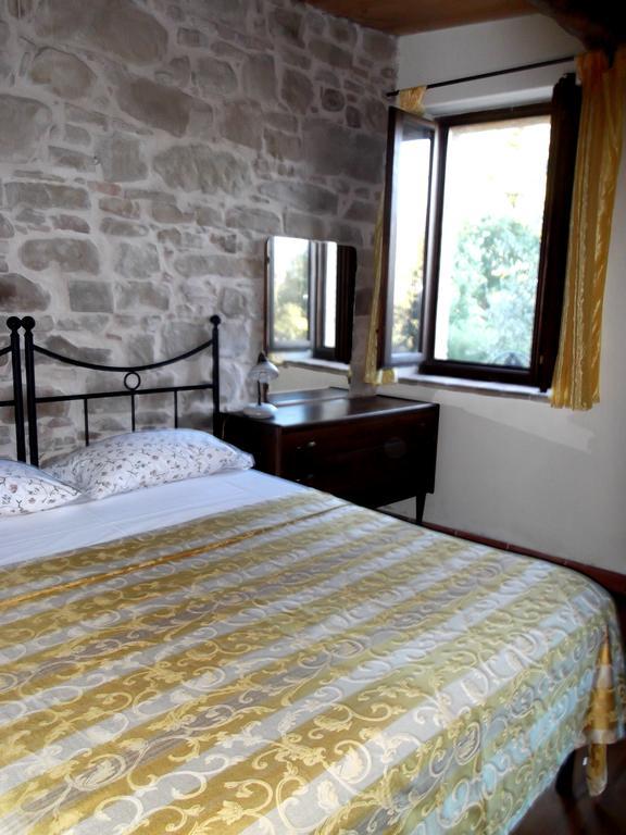 Locanda Dell'Istrice Camerino Kamer foto