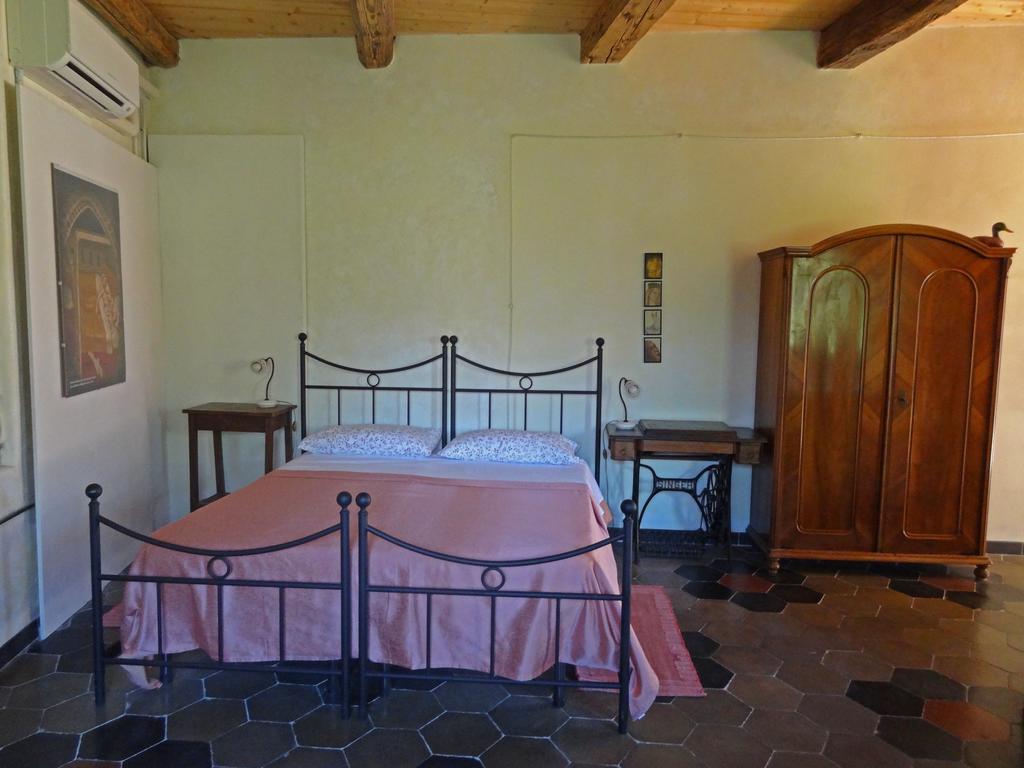 Locanda Dell'Istrice Camerino Kamer foto