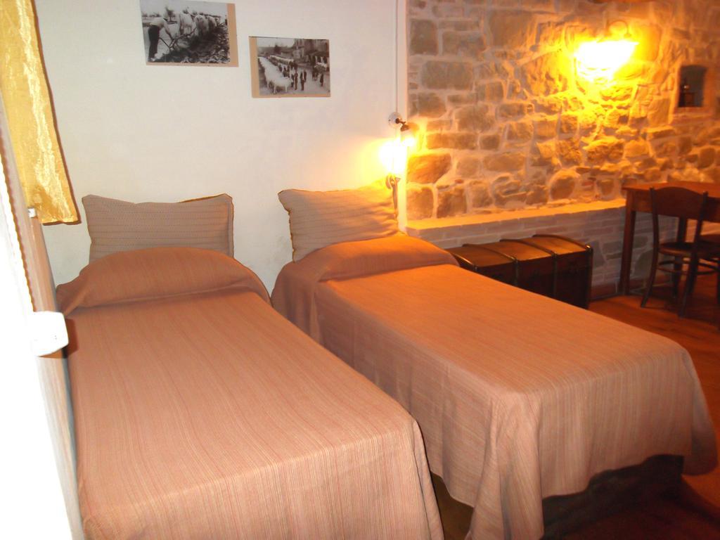 Locanda Dell'Istrice Camerino Kamer foto