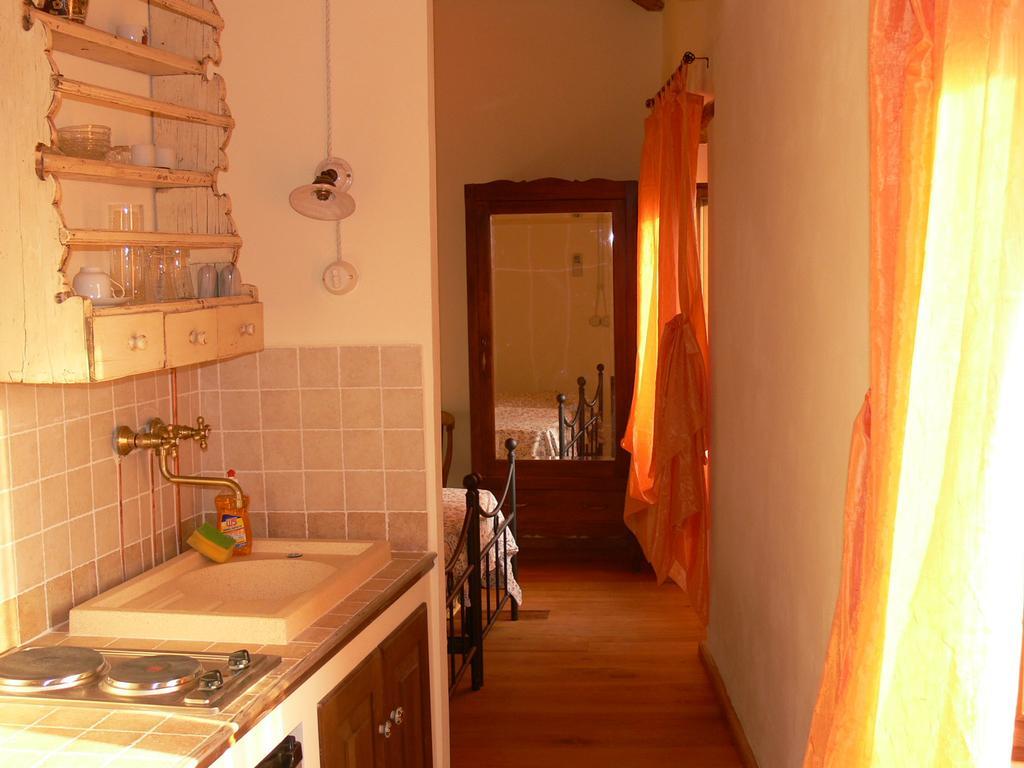 Locanda Dell'Istrice Camerino Kamer foto