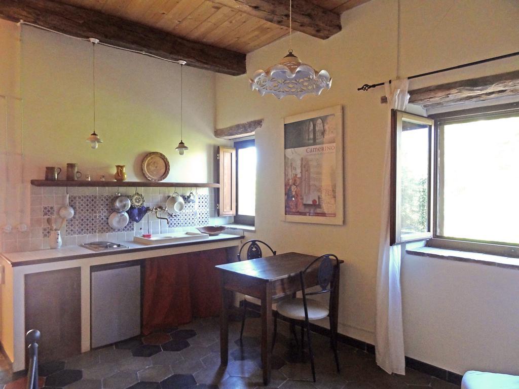 Locanda Dell'Istrice Camerino Kamer foto